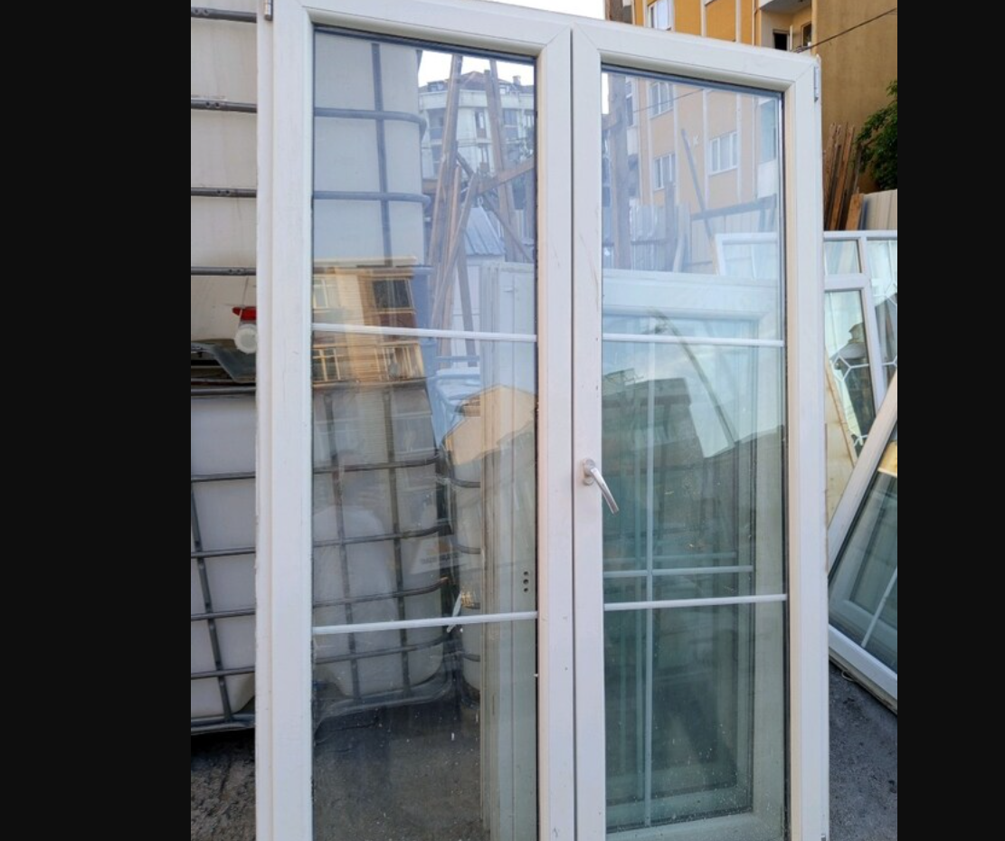 ÇIKMA FRANSIZ PENCERE ALMAN MALI